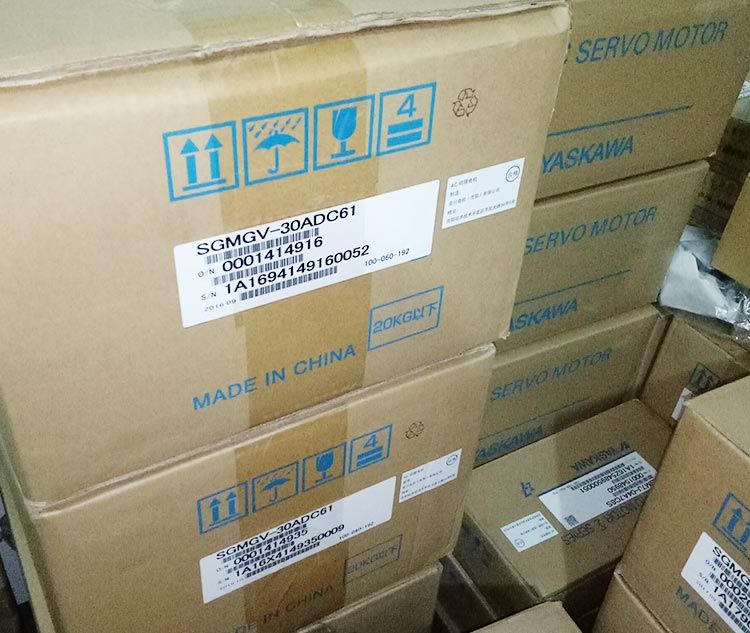 Yaskawa Servo Motor Drive  SGDV-3R8A01A