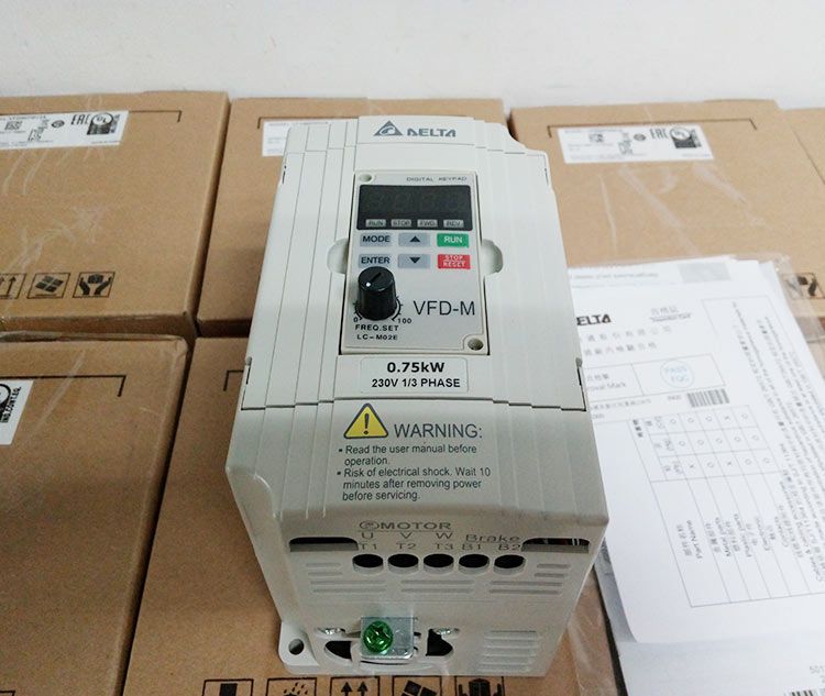 VFD007M21A Delta single phase 220v VFD-M series