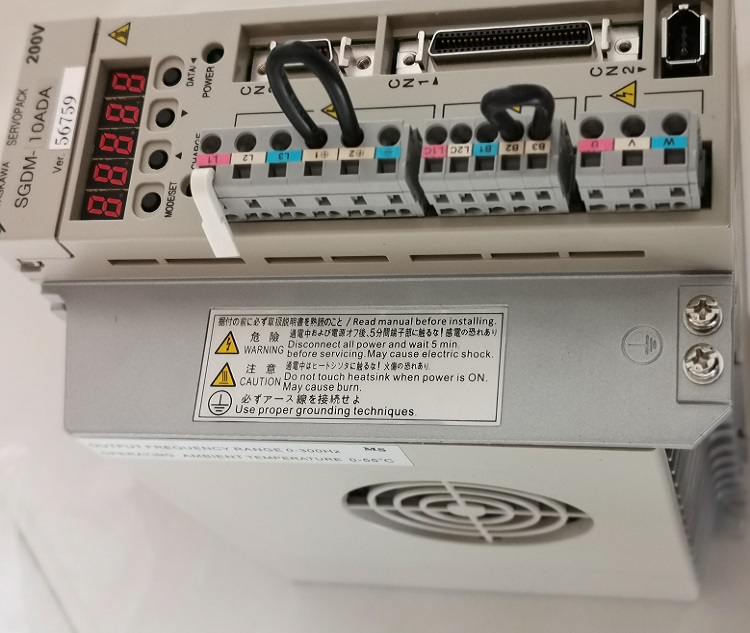 Yaskawa 1kw servo driver SGDM-10ADA Yaskawa 1kw servo driver SGDM-10ADA