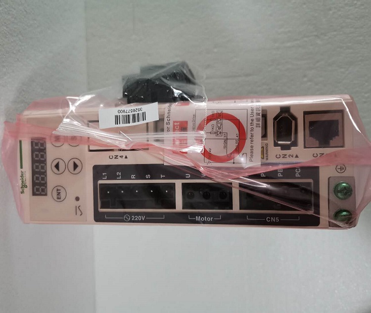 thumbnail image 2 of Schneider Electric Lexium 32 Servo Drive I/O Module VW3M3302 | 4DI 2DQ 2AI 2AQ | New & Sealed 2 of 3
